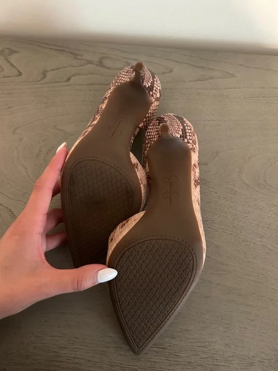 Jessica Simpson Textured Snake-Print Pointed Toe Stiletto Pumps - Picture 5 of 7